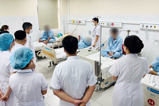 Ăn trứng cá sấu hỏa tiễn nặng 10 kg, 6 người nhập viện