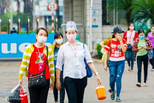 Dự báo làn sóng sa thải lao động kéo dài hết năm