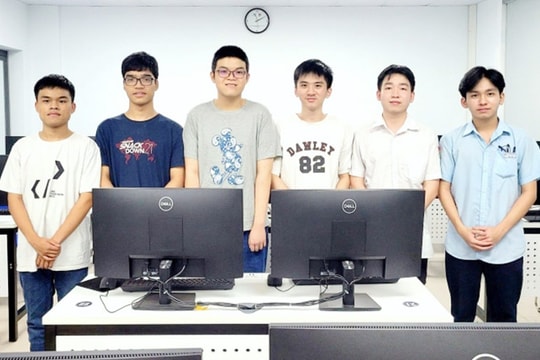 Vietnamese students bag six medals at Asia-Pacific Informatics Olympiad 2023