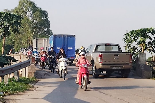 Đầu tư xây dựng đường dẫn cầu Cậy mới ở Cẩm Giàng