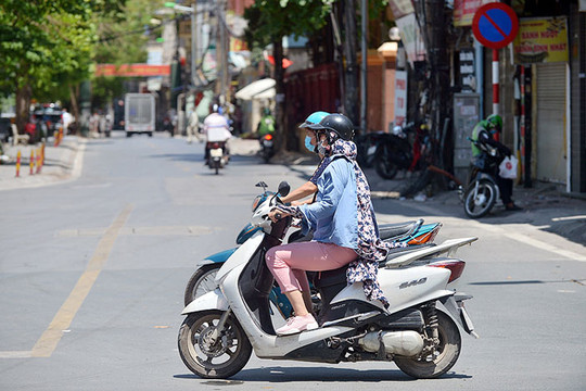 Ngày 2 - 3.6, Bắc Bộ và khu vực từ Thanh Hóa đến Thừa Thiên - Huế có nắng nóng gay gắt