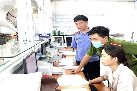 Bộ Công an thông tin việc xử lý trục lợi bảo hiểm, giấy khám sức khỏe