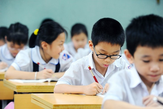 Học bạ toàn 10 vẫn không được thi lớp 6 Trường Ams: Sở Giáo dục và Đào tạo Hà Nội nói gì?