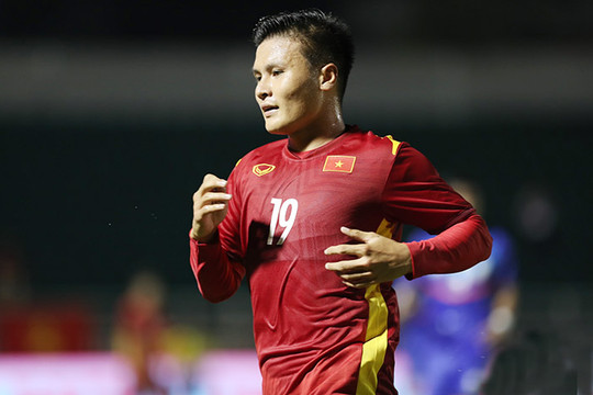 Thực hư tin đồn Quang Hải nhận lương 100 triệu/tháng ở V-League