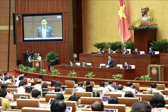 Ngày 8.6, Quốc hội tiếp tục chất vấn lĩnh vực giao thông vận tải 