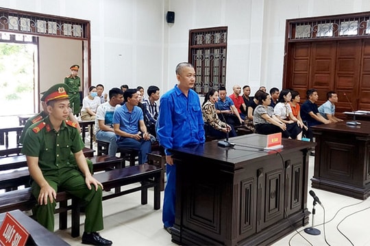 Xử cựu tổng giám đốc tù chung thân vì chiếm đoạt hơn 40 tỷ để đánh bạc