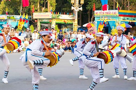Tận dụng thế mạnh Di sản văn hóa dân gian để kích hoạt tiềm năng du lịch