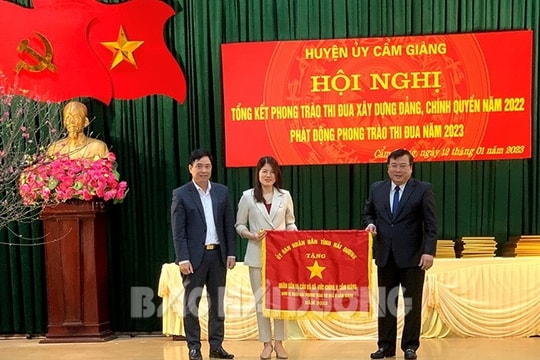Luận điệu xuyên tạc về thi đua ái quốc 