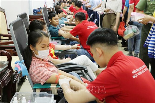 Đề nghị sửa đổi, thống nhất cơ chế, chính sách về công tác hiến máu tình nguyện