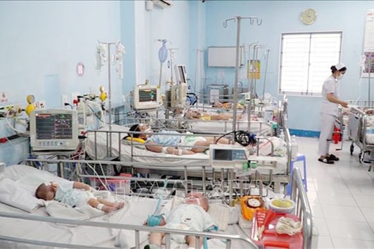 Cả nước đã có gần 9.000 ca mắc tay chân miệng
