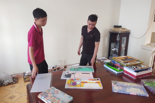 Kỳ công thú chơi nút bàn phím máy vi tính