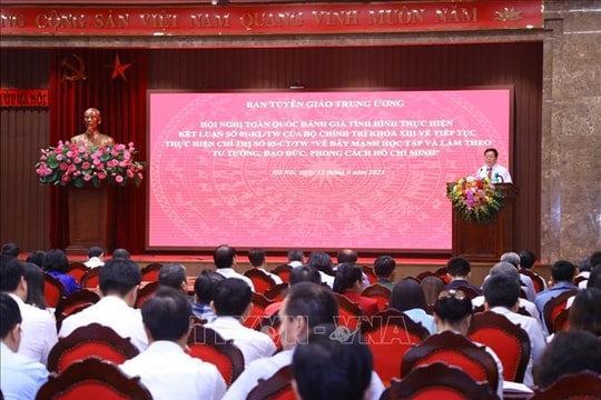Đổi mới, tạo đột phá và đề cao tính nêu gương trong học, làm theo gương Bác 