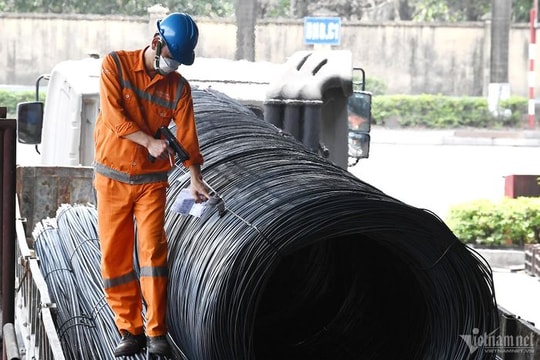 Giá thép giảm lần thứ 9, về 14 triệu đồng/tấn