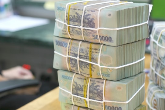 Ngân hàng đua nhau giảm lãi suất tiền gửi