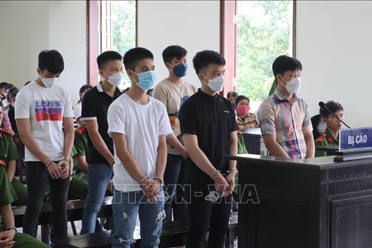 Nhóm học sinh lớp 9 nhận án phạt tù vì đâm chết bạn học