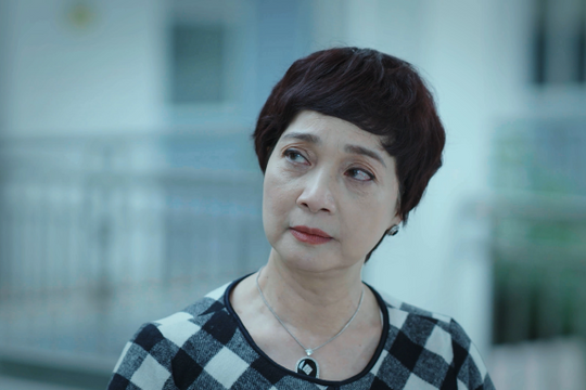 Vì sao phim của NSND Lê Khanh lại bị hoãn chiếu lần thứ 3?