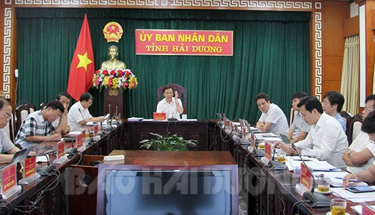 Cần thiết bổ sung lao động hợp đồng trong ngành giáo dục và y tế