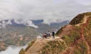 Người đàn ông Nga vẽ tranh về Việt Nam sau khi đi 63 tỉnh thành