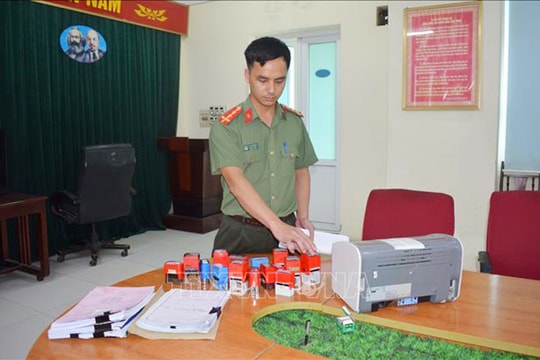 Khởi tố 4 đối tượng mua bán trái phép hóa đơn có giá trị hàng nghìn tỷ đồng ở Hưng Yên
