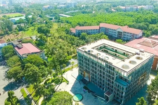 Hai trường đại học bị "truất" quyền tự chủ chỉ tiêu tuyển sinh 5 năm