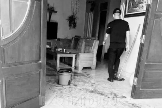 Mâu thuẫn gia đình, chồng chém vợ tử vong 