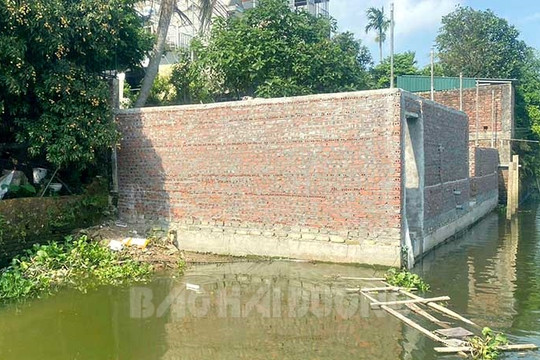 Xây dựng công trình trên sông Cửu An