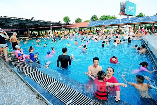Khám phá bể bơi Thái HD