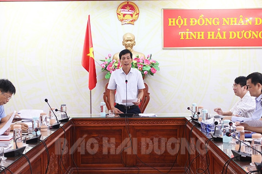Đề nghị giao 1.415 lao động hợp đồng ngành giáo dục, y tế năm 2023