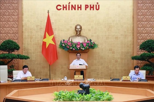 Xây dựng pháp luật nhằm tạo cơ sở pháp lý mới, khơi thông nguồn lực phát triển 