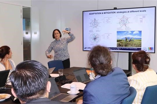 Việt Nam tăng cường hợp tác khoa học-công nghệ với Bỉ và Luxembourg