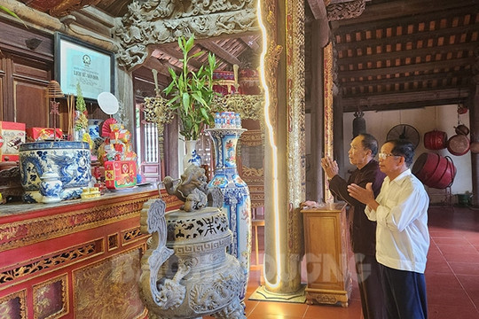 Cổ kính đình Cao Xá