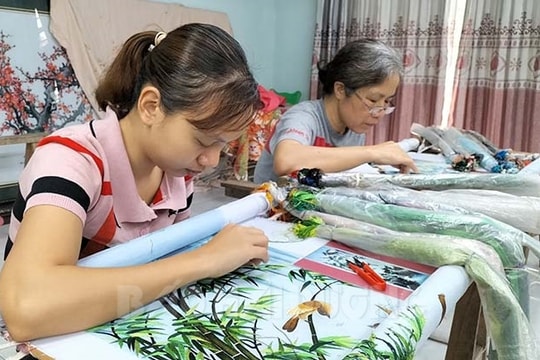 Gần 60% số thanh niên Tứ Kỳ làm việc ở các doanh nghiệp trong nước