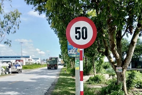 Giới hạn tốc độ trên đường tỉnh 392B đoạn qua các xã Ngũ Hùng, Thanh Giang