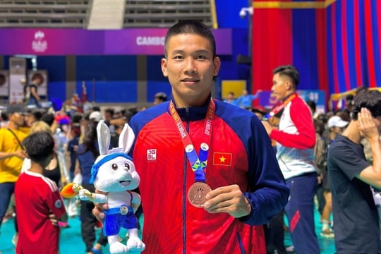 Vận động viên mang xúc xích bị cấm nhập cảnh, đội Việt Nam thiệt quân ở AVC Challenge Cup