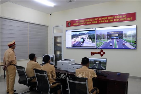 Thu hồi phù hiệu hơn 11.000 phương tiện kinh doanh vận tải vi phạm tốc độ