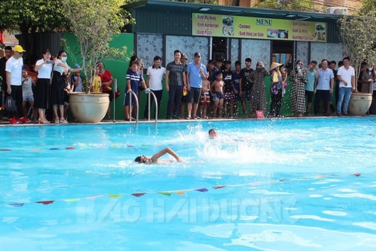 Xã Tân Việt nhất toàn đoàn Giải bơi thanh thiếu niên, nhi đồng huyện Thanh Hà
