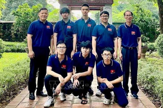 Việt Nam giành 2 huy chương vàng tại Olympic Toán học quốc tế năm 2023