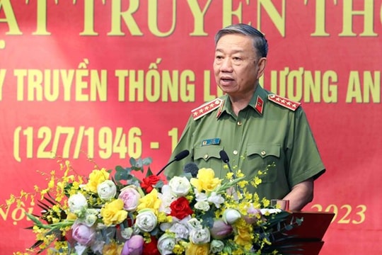 Xây dựng lực lượng An ninh Nhân dân xứng đáng là "bảo kiếm" của Đảng