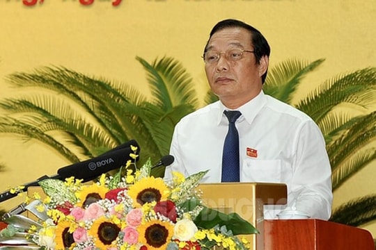 Khẩn trương đưa nghị quyết vào cuộc sống, thúc đẩy phát triển kinh tế - xã hội (*)