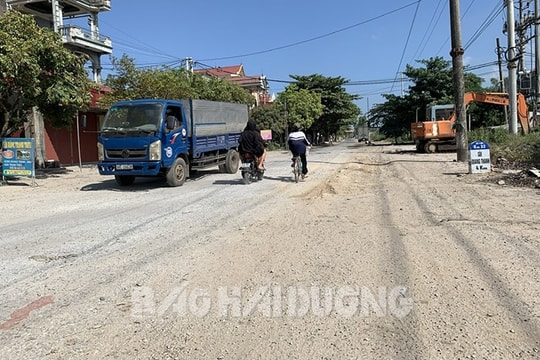 Ngóng đường 390 thay “áo mới”