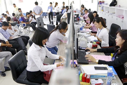 Cán bộ, công chức vướng kỷ luật sẽ bị xếp loại không hoàn thành nhiệm vụ
