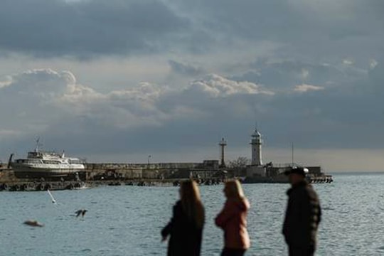 Bộ Quốc phòng Nga: Hàng chục máy bay không người lái nhắm vào Crimea