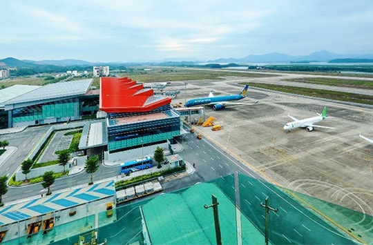 Mở cửa khai thác trở lại sân bay Vân Đồn, Cát Bi sau cơn bão số 1
