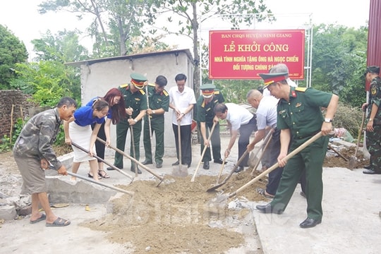 Ban Chỉ huy quân sự huyện Ninh Giang hỗ trợ xây dựng nhà tình nghĩa cho thương, bệnh binh