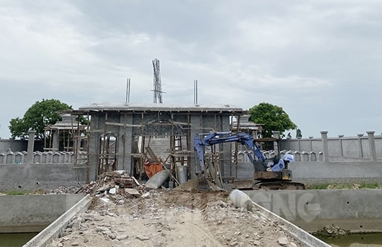Đầu tư gần 4,2 tỷ đồng cải tạo nghĩa trang liệt sĩ xã Tân Hương