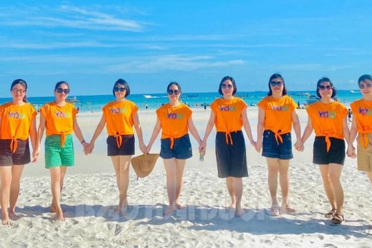 Xu hướng thời trang du lịch hè