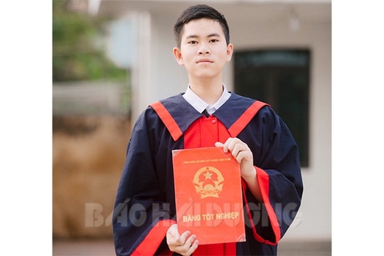 Chân dung 4 thủ khoa kỳ thi tốt nghiệp THPT 2023 tại Hải Dương