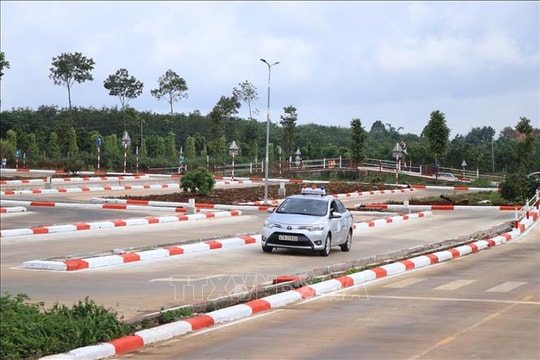 Loạt chính sách kinh tế mới có hiệu lực từ tháng 8.2023