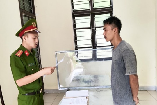 Con rể trộm tiền bố vợ do vướng nợ nần
