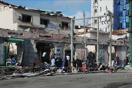 Đánh bom liều chết ở thủ đô Somalia khiến ít nhất 13 binh sĩ thiệt mạng